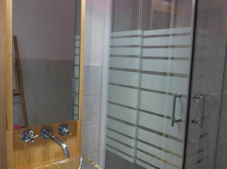 ベッドアンドブレックファースト Mas Moise