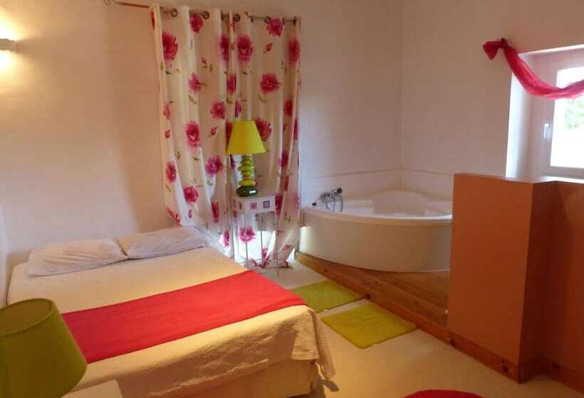 ベッドアンドブレックファースト Mas Moise