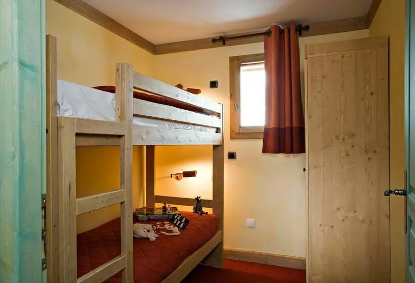 هتل Chalet Montana Airelles