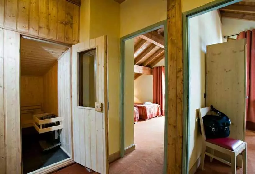 هتل Chalet Montana Airelles