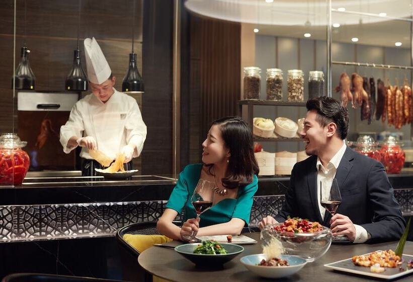 Отель Fairmont Chengdu