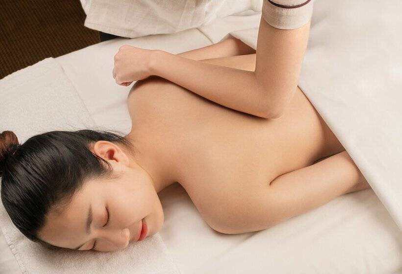 Отель Fairmont Chengdu