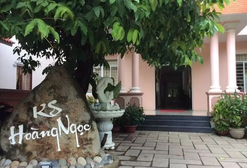هتل Hoang Ngoc