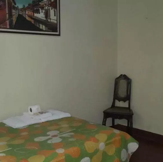 هتل Las Piletas