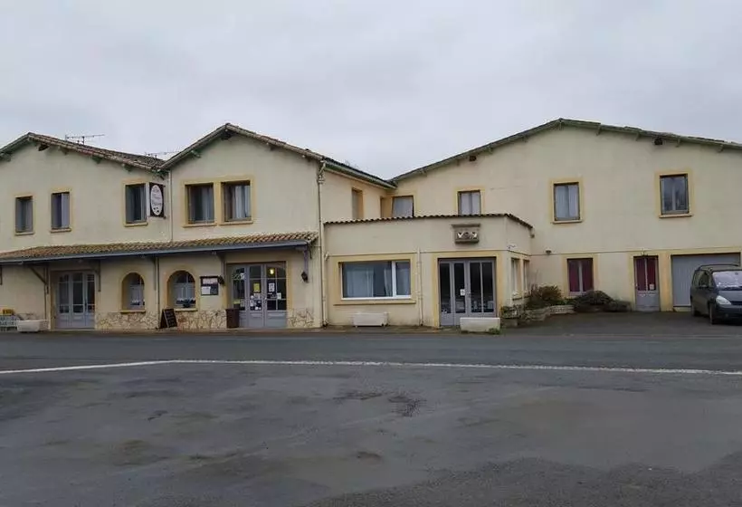 Hotelli Les 3 Pigeons