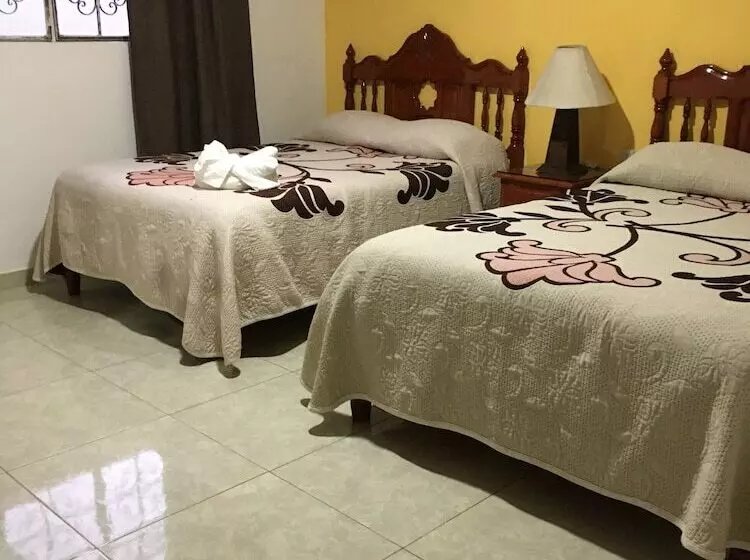 ホテル Posada Camelinas