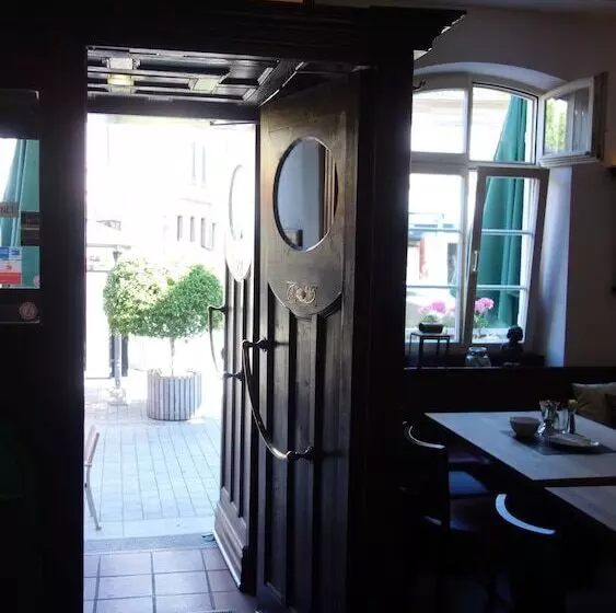 Hotelli Restaurant Erbprinz Walldorf