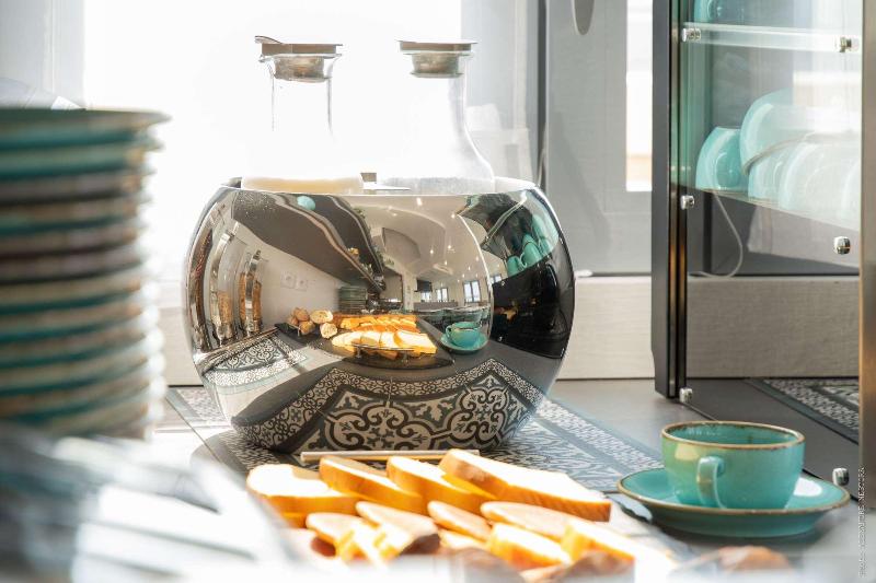 هتل Versailles Chantiers