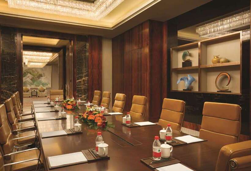 فندق Wyndham Urumqi North