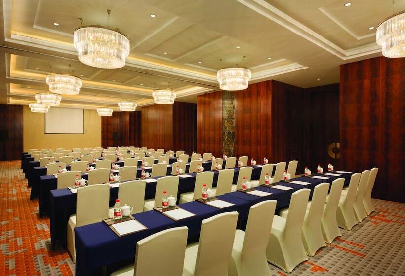 فندق Wyndham Urumqi North