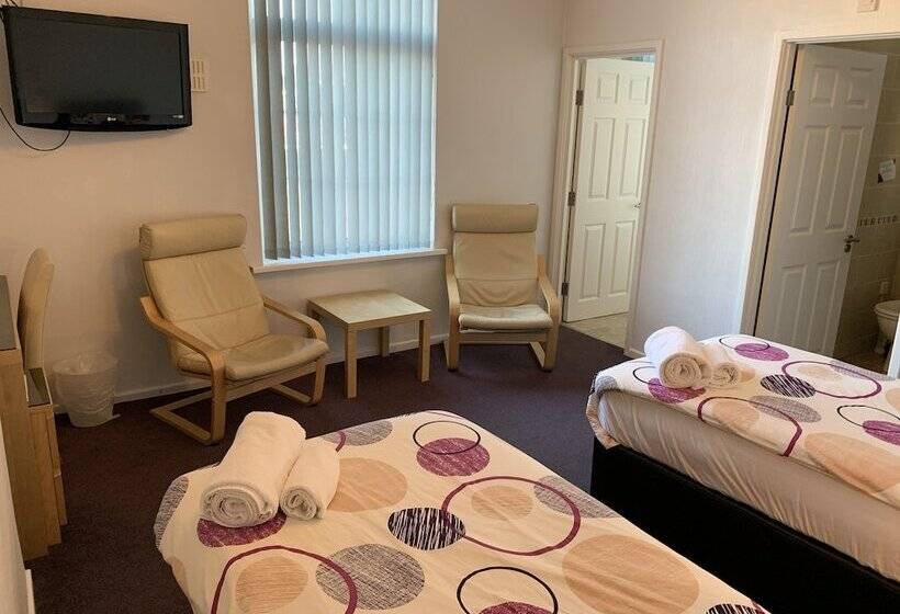 Pensionat Austins Self Service Guest House