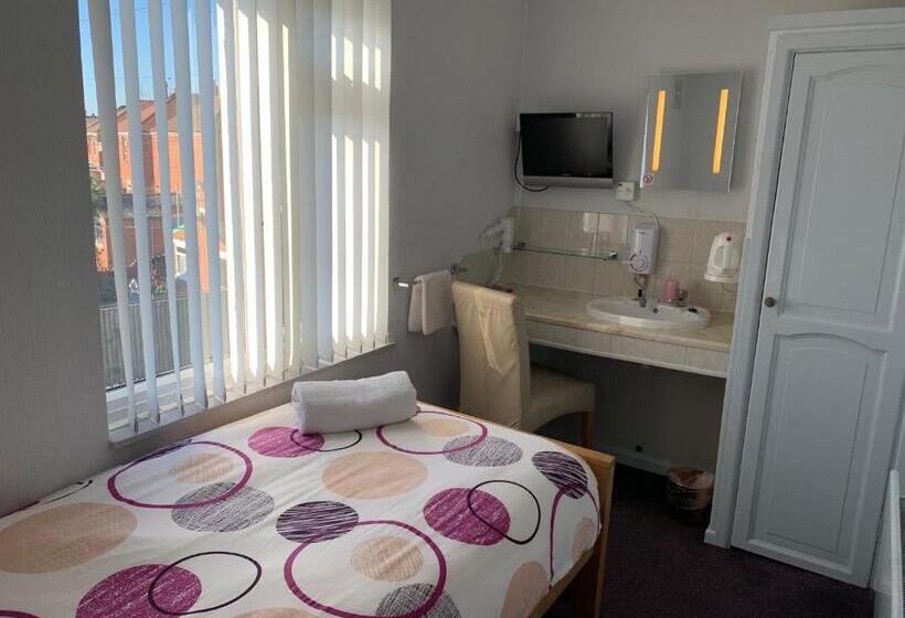 Pensionat Austins Self Service Guest House