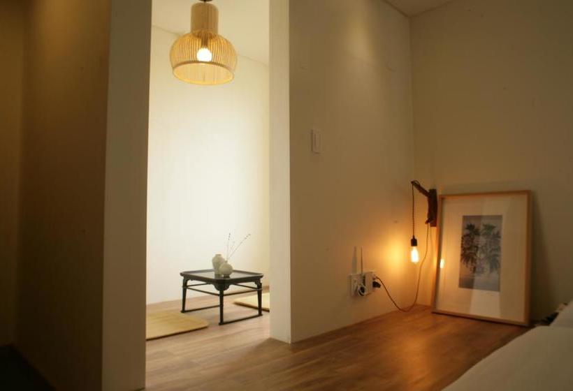 پانسیون Ojori Bnb