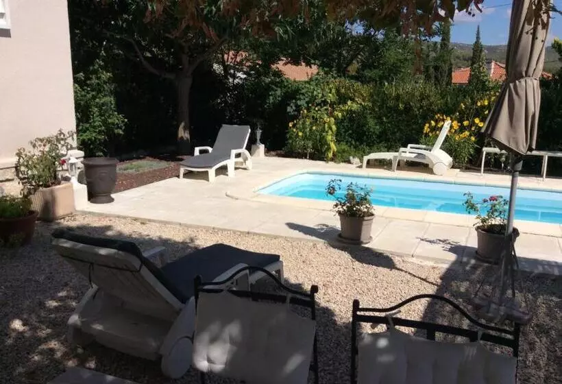 ベッドアンドブレックファースト Chambre D Hôtes Villa De La Sueur Au Bonheur