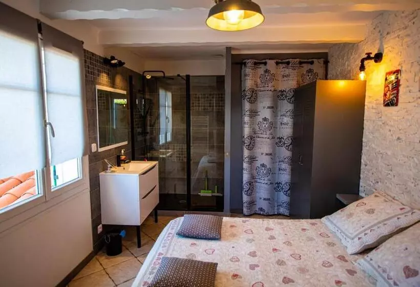 ベッドアンドブレックファースト Chambre D Hôtes Villa De La Sueur Au Bonheur