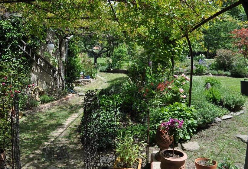 ベッドアンドブレックファースト La Ribeyrette