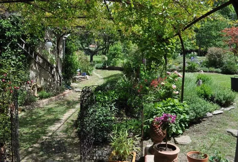 Bed and Breakfast La Ribeyrette