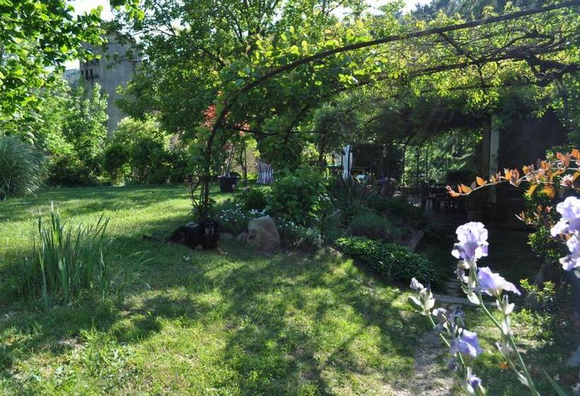 ベッドアンドブレックファースト La Ribeyrette