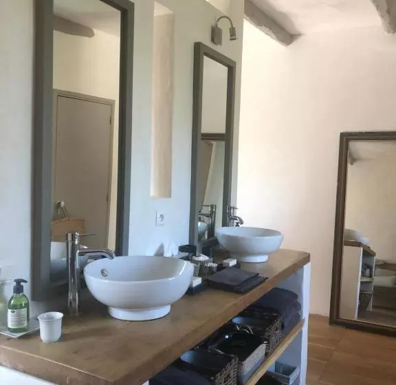 Aamiaismajoitus (B&B) Le Mas De Laval