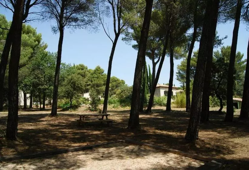 ベッドアンドブレックファースト Les Mazets Du Luberon