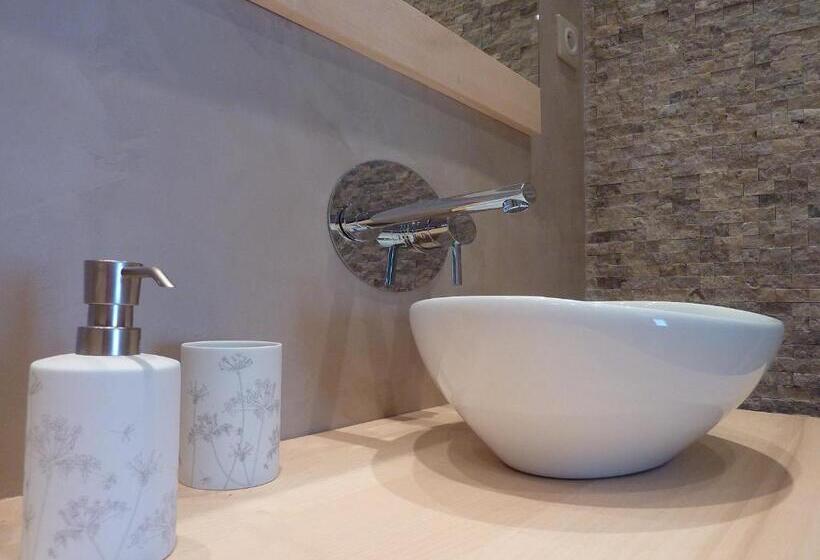 住宿加早餐  Les Mazets Du Luberon