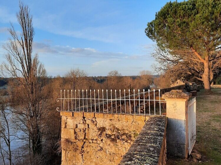 مبيت وإفطار Villa Du Cerf Thibault