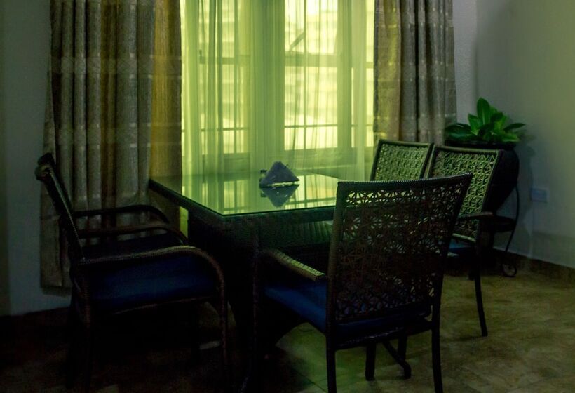 هتل Abc Travellers