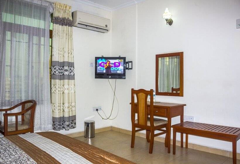 هتل Abc Travellers