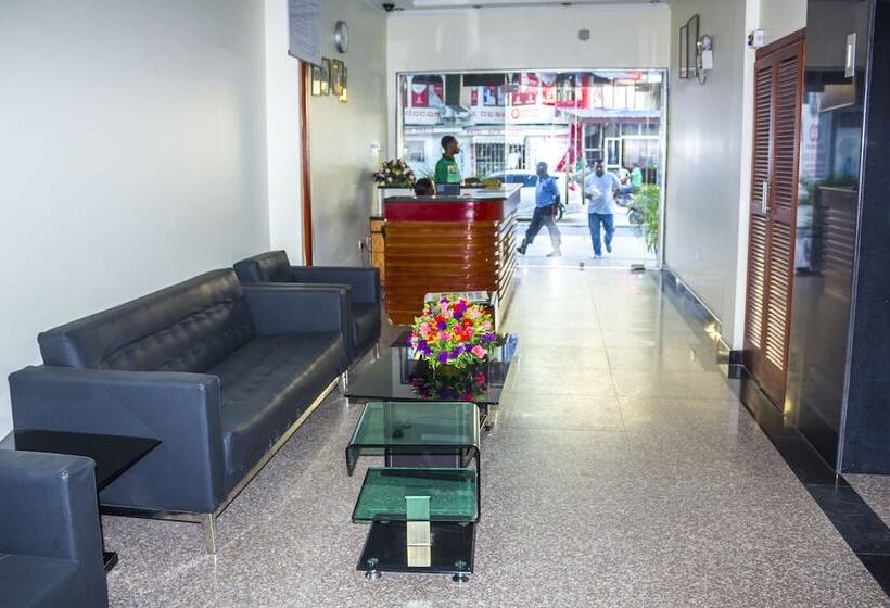 هتل Abc Travellers