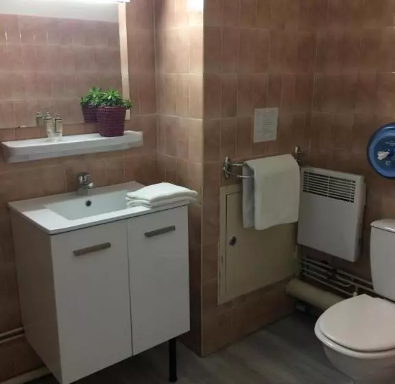 هتل Bains Sarrailh