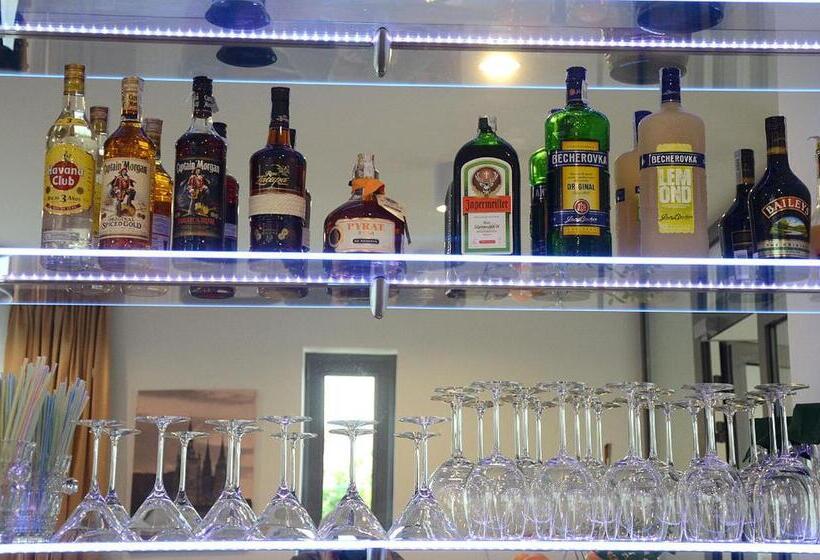 בית מלון כפרי Bélier