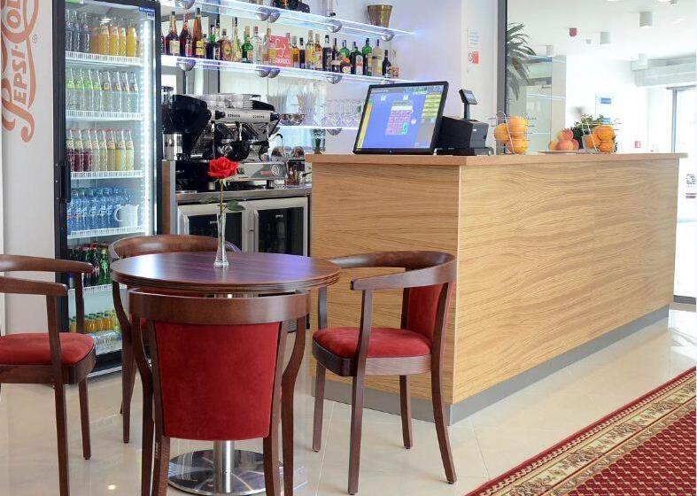 בית מלון כפרי Bélier