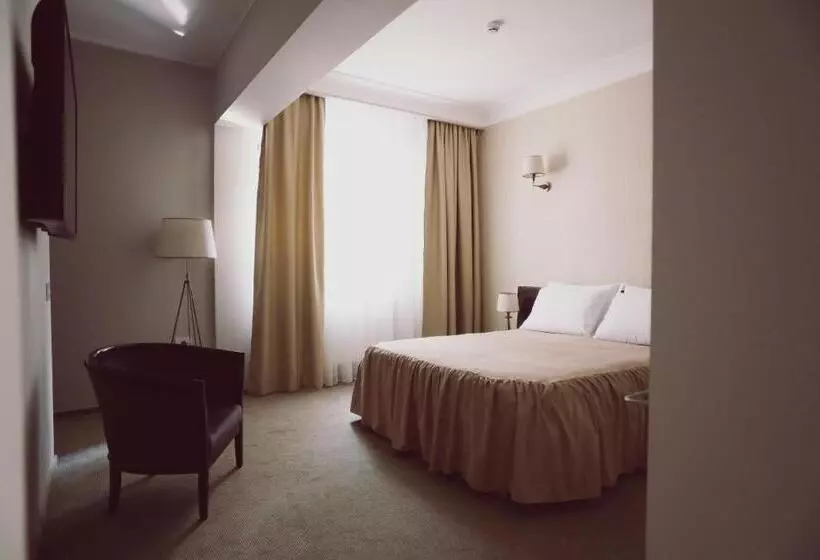 هتل C&c Residence
