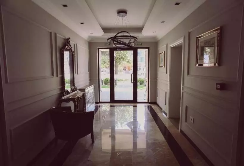 هتل C&c Residence