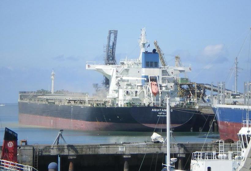 هتل Hôtel La Jetée Sud