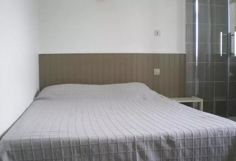 ホテル Hôtel La Jetée Sud