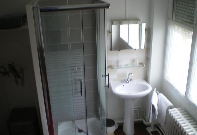 هتل Hôtel La Jetée Sud