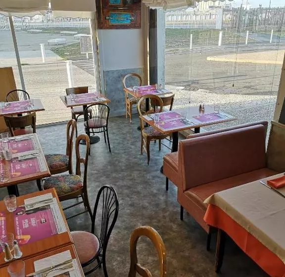 ホテル Hôtel La Jetée Sud