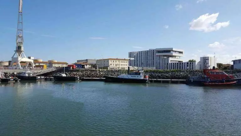 ホテル Hôtel La Jetée Sud