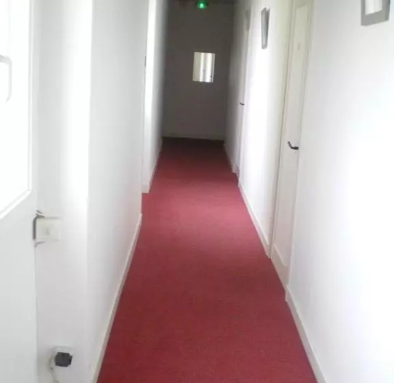 ホテル Hôtel La Jetée Sud