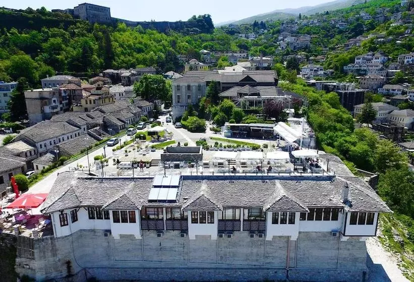 هتل Kodra
