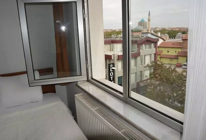 هتل Konak