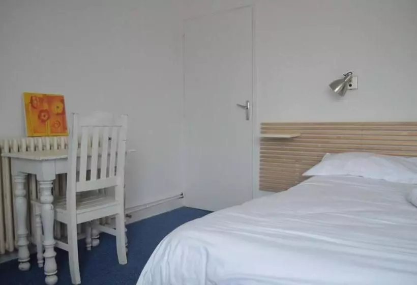 هتل L Hôtel Des Bois Verts