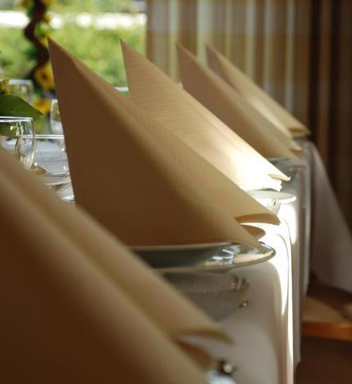 فندق Restaurant Lutkebohmert