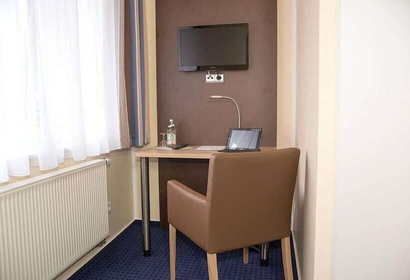 فندق Restaurant Lutkebohmert