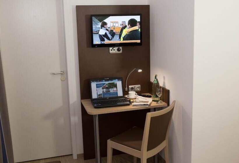 فندق Restaurant Lutkebohmert