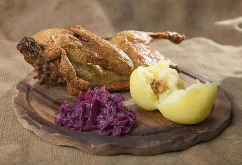 Hotelli & Restaurant Waldcafe Hettstedt