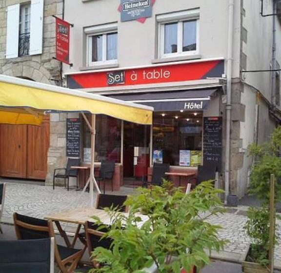 בית מלון כפרי Set A Table