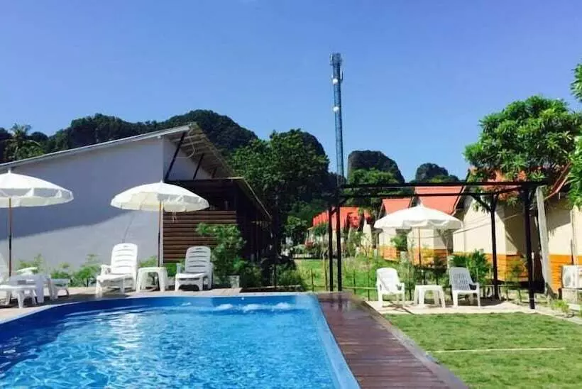 Hotel The Hip Resort @ Phi Phi