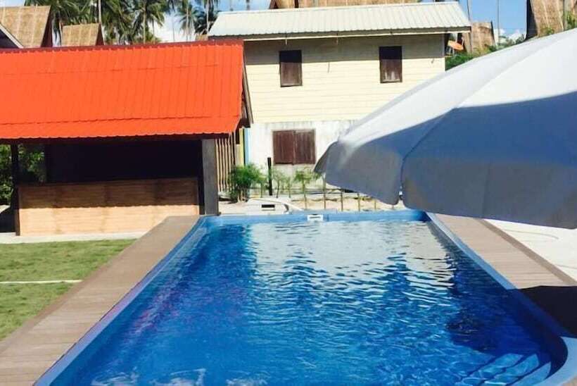 Otel The Hip Resort @ Phi Phi